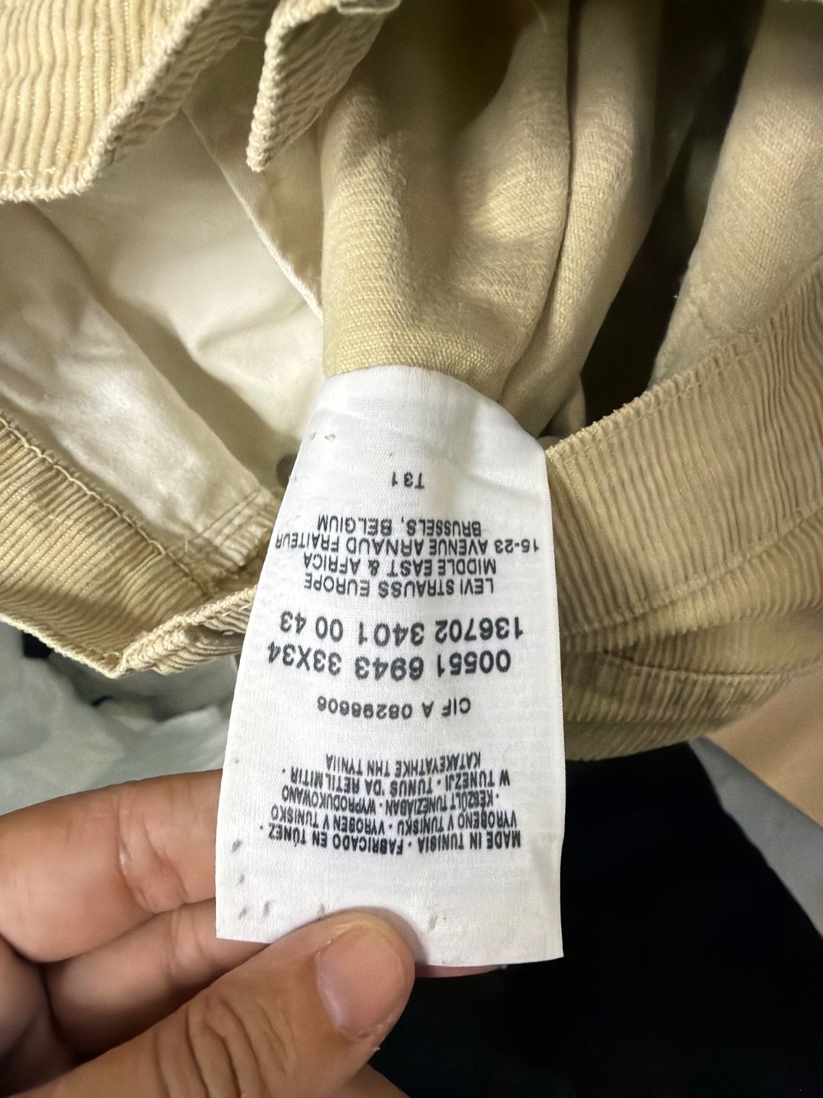 Levi's pantalón pana beige W32 vintage recto tobillero — foto 6