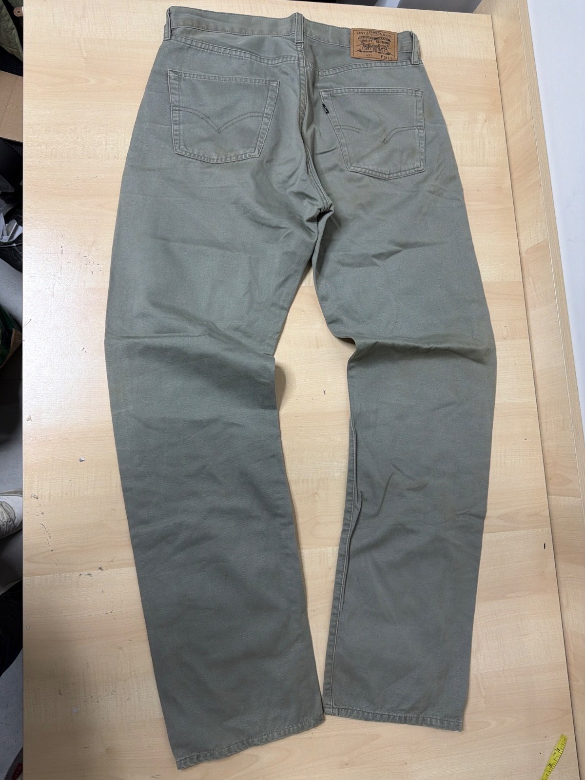 Levi's pantalón recto verde caqui militar vintage W34 — foto 4
