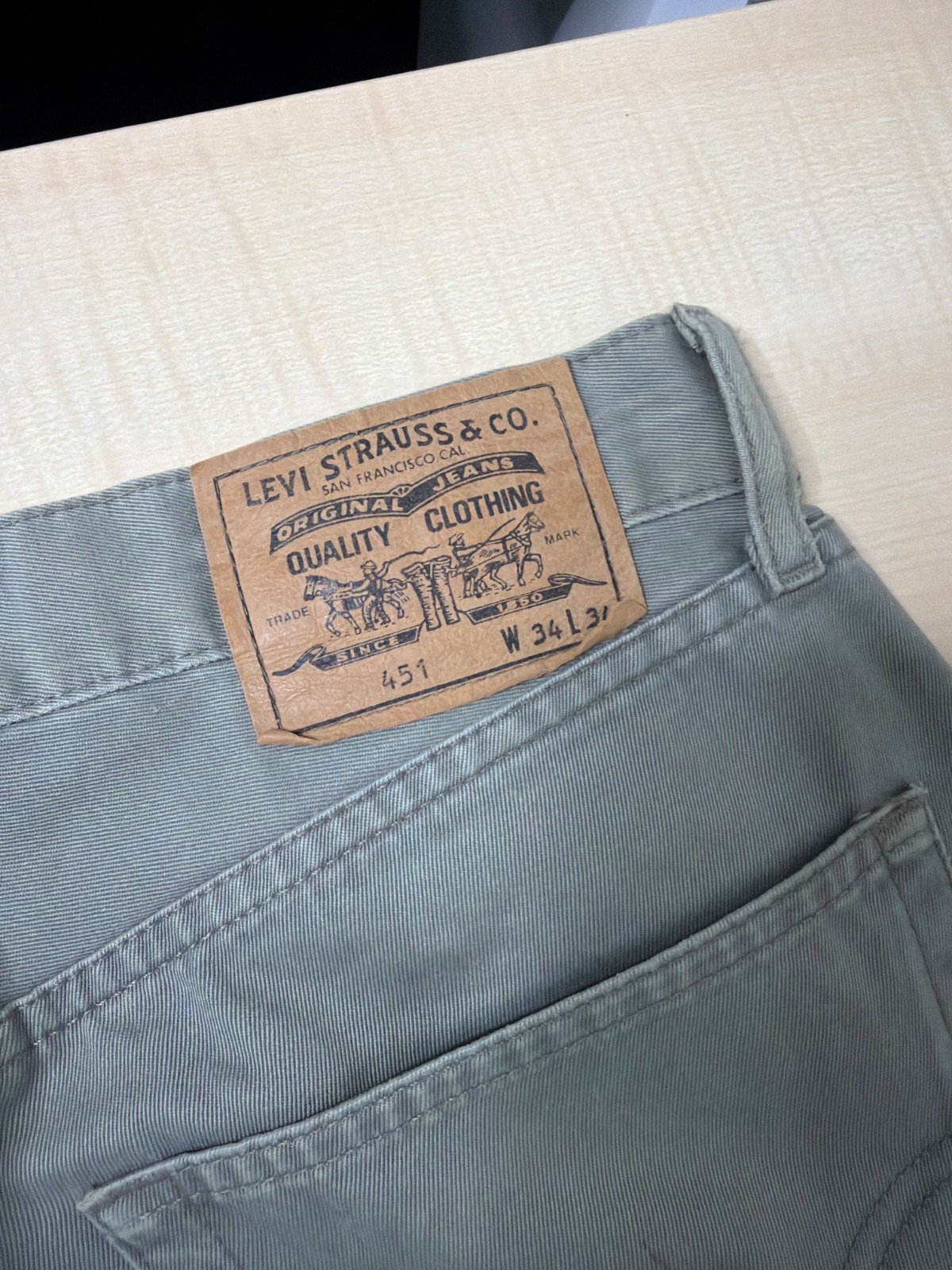 Levi's pantalón recto verde caqui militar vintage W34 — foto 6