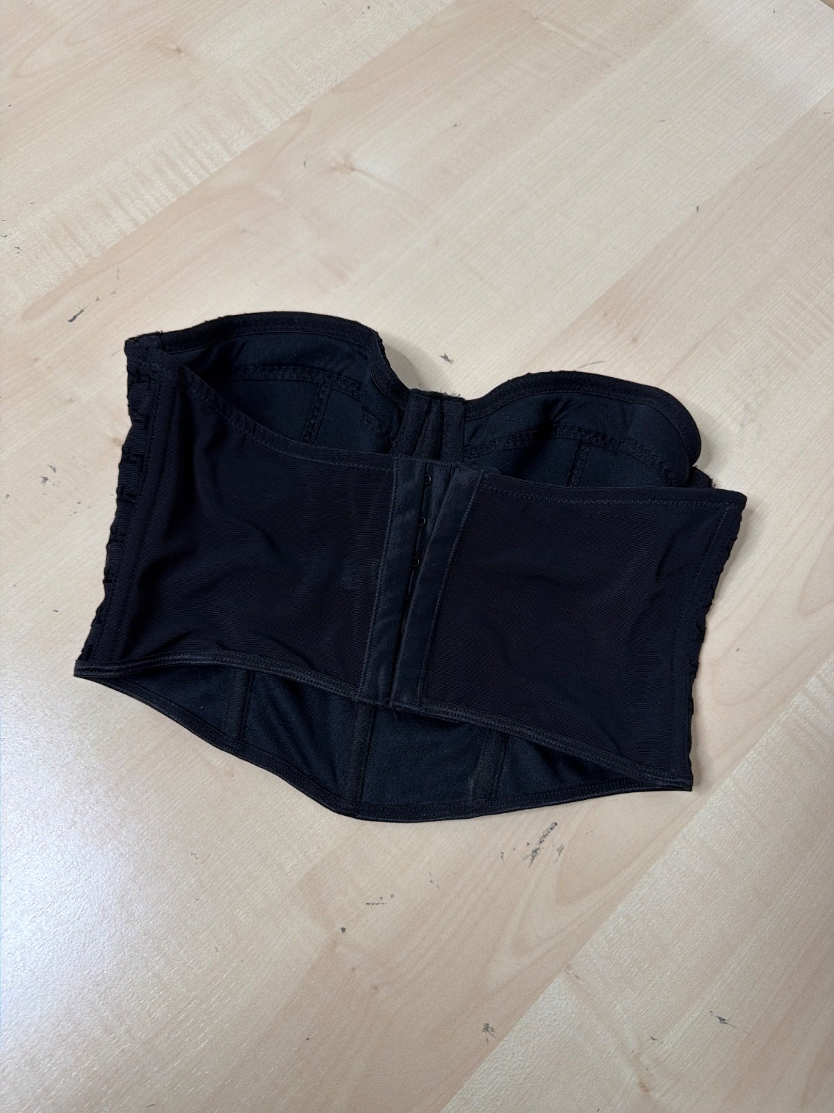 Primark corset negro monograma T85B/32B Y2K fiesta — foto 2