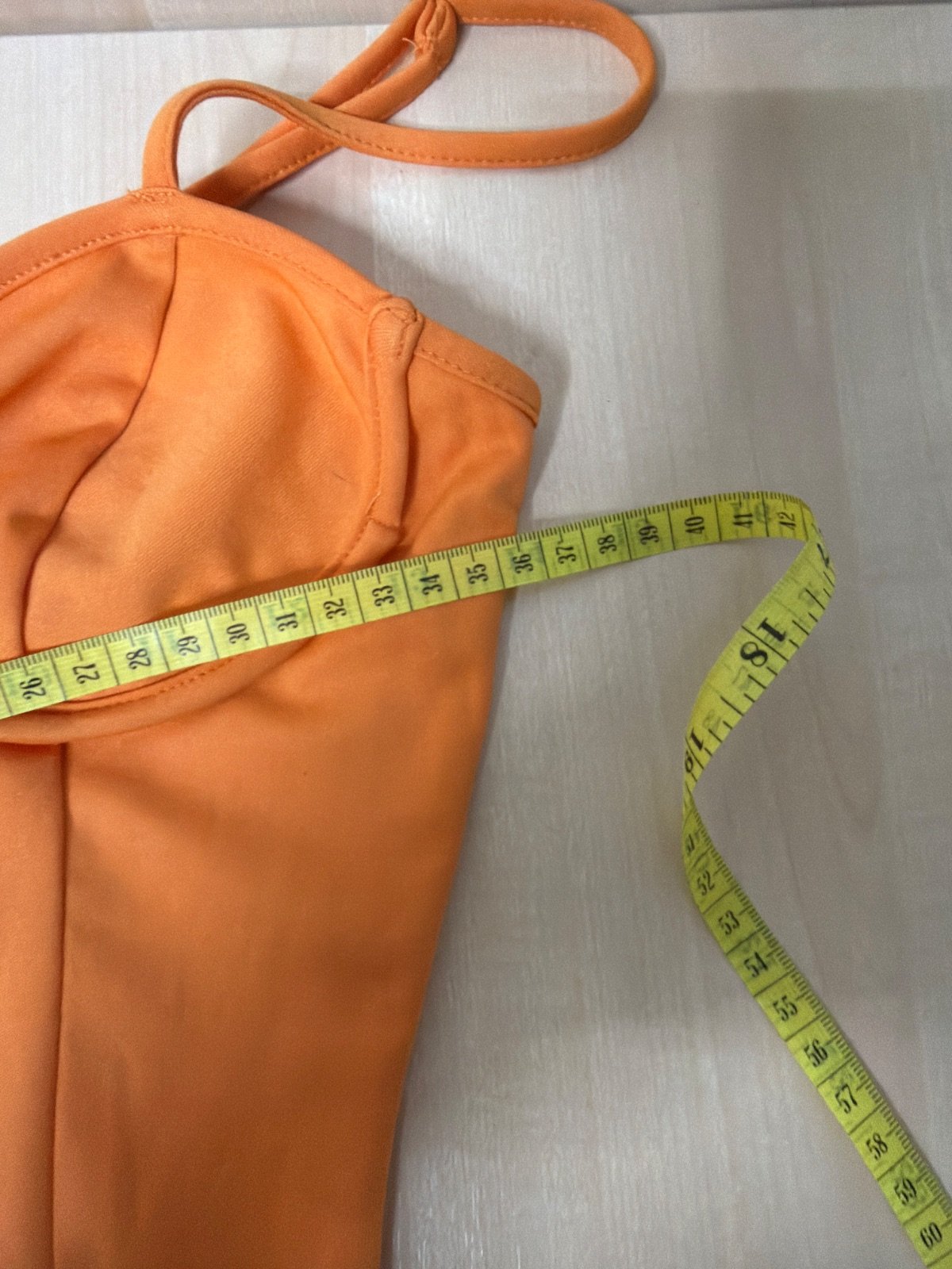 PrettyLittleThing vestido corsé naranja bodycon fiesta Y2K — foto 6