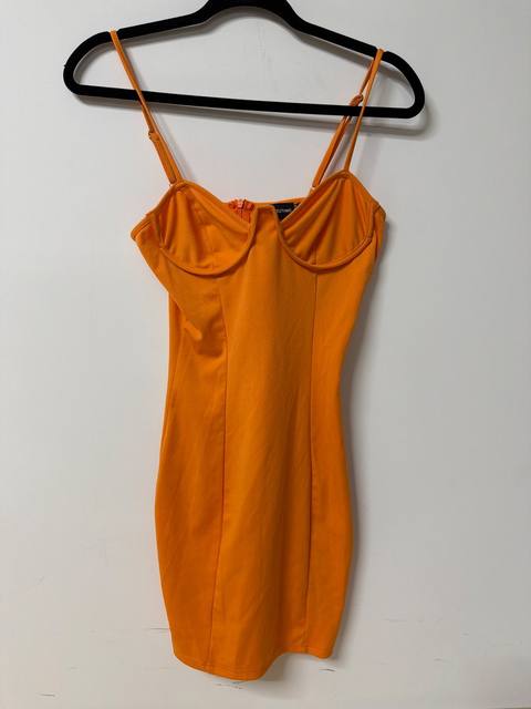 PrettyLittleThing vestido corsé naranja bodycon fiesta Y2K