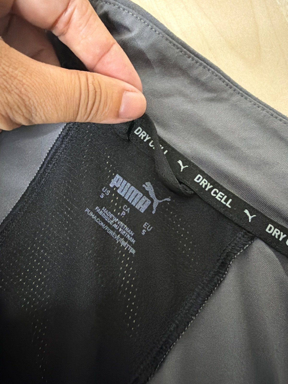 Camiseta Puma técnica manga larga S gris media cremallera — foto 4