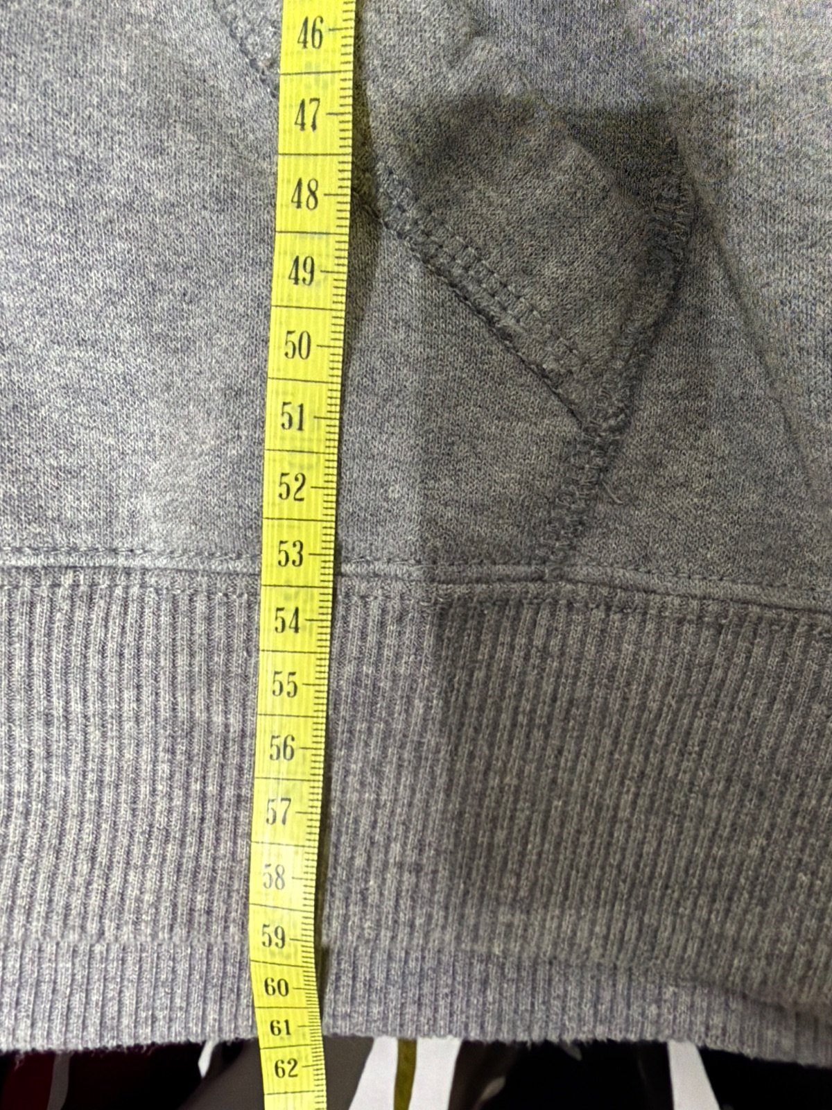 Hollister sudadera capucha gris California streetwear — foto 9