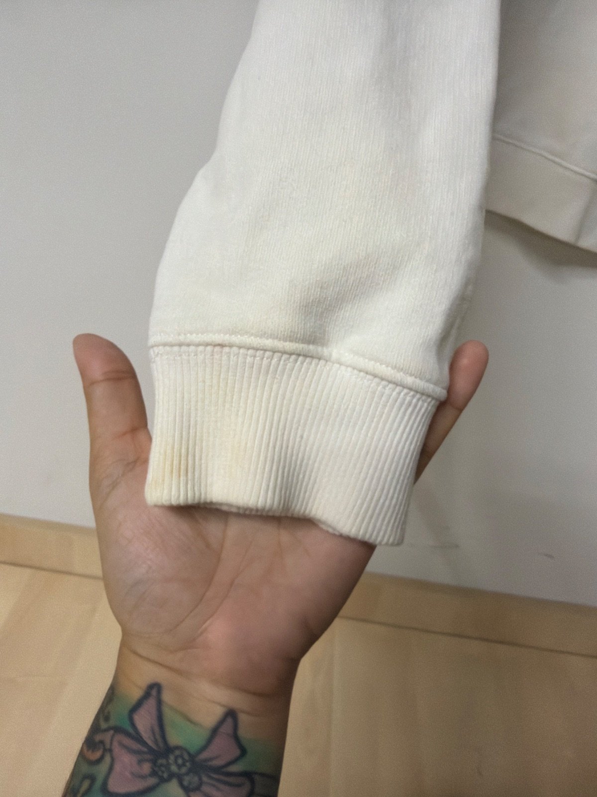 Sudadera crop Calvin Klein blanco logo CALVIN Vintage Y2K — foto 4