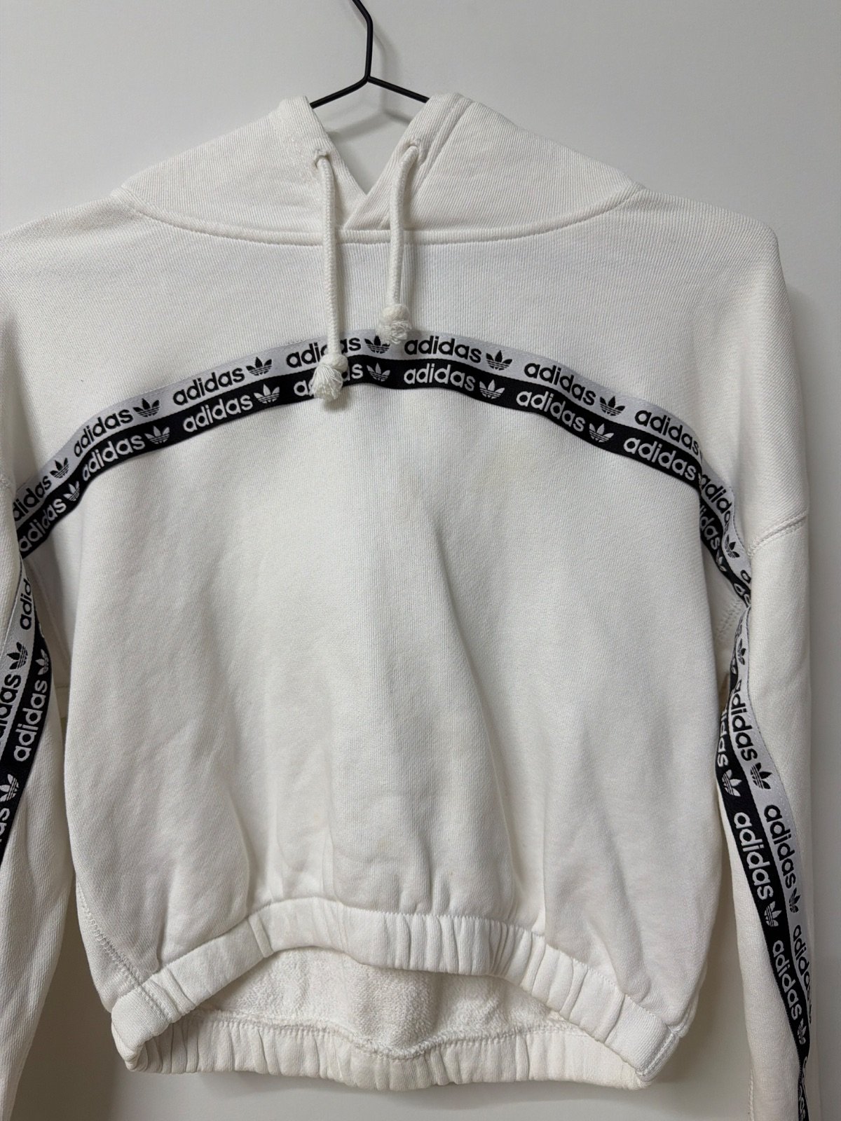 Adidas Originals sudadera crop blanca capucha vintage — foto 2