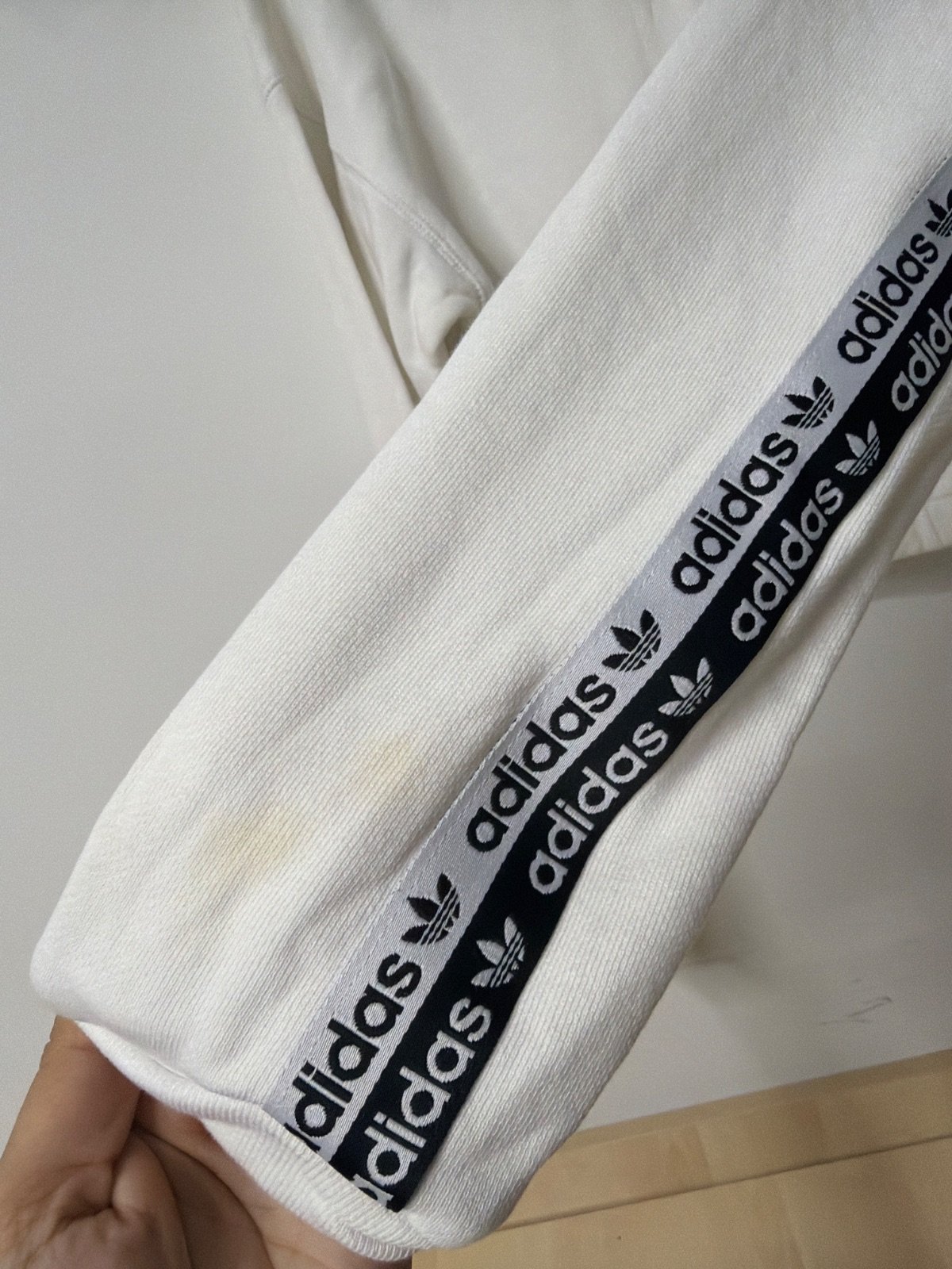 Adidas Originals sudadera crop blanca capucha vintage — foto 6