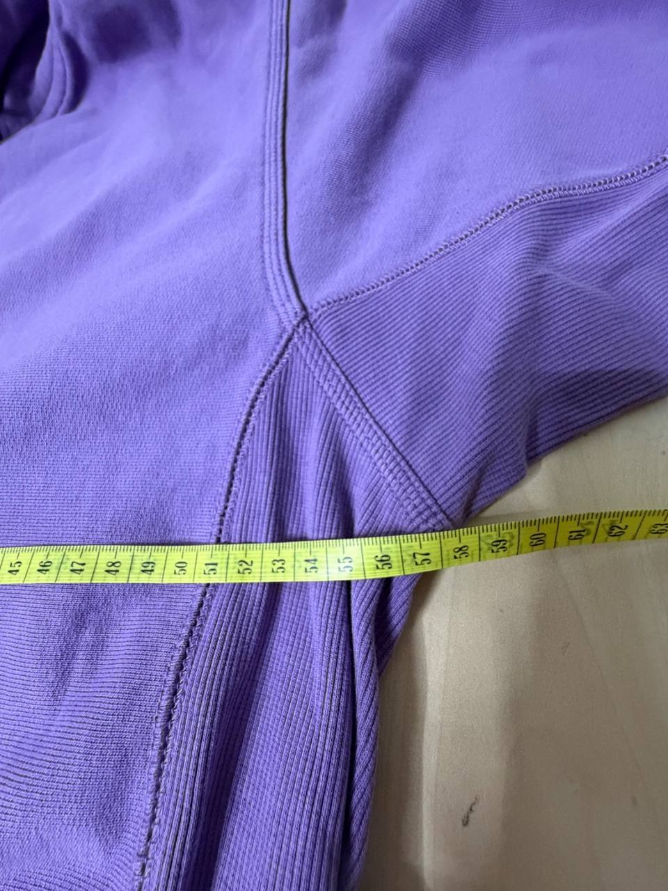 Sudadera Carhartt WIP capucha lila oversize streetwear — foto 11