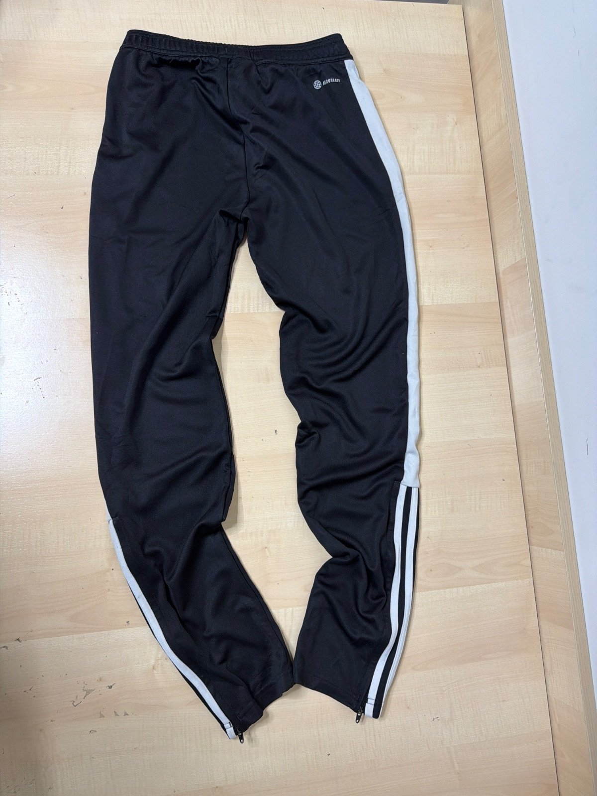 Adidas pantalón chándal negro AeroReady Talla M Streetwear — foto 2