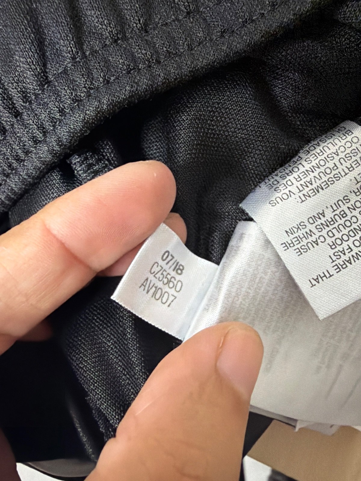 Adidas Trackpant Negro con Cremalleras (Original) — foto 7