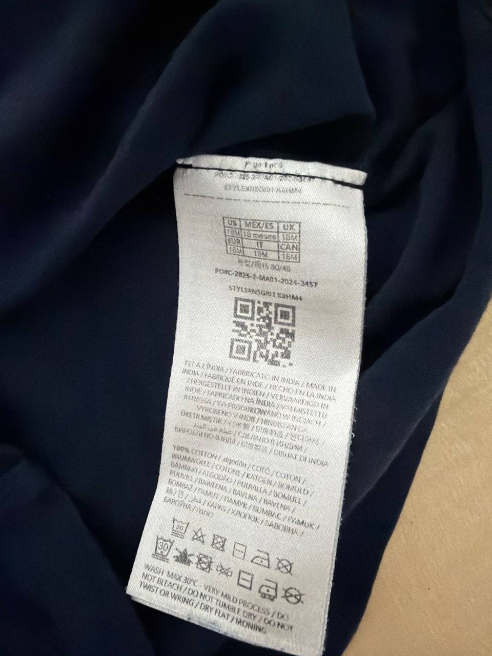 Guess camiseta bebé niño azul marino Talla 18M vintage — foto 6