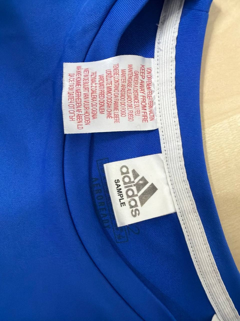 Adidas camiseta niño azul AeroReady deporte streetwear — foto 3