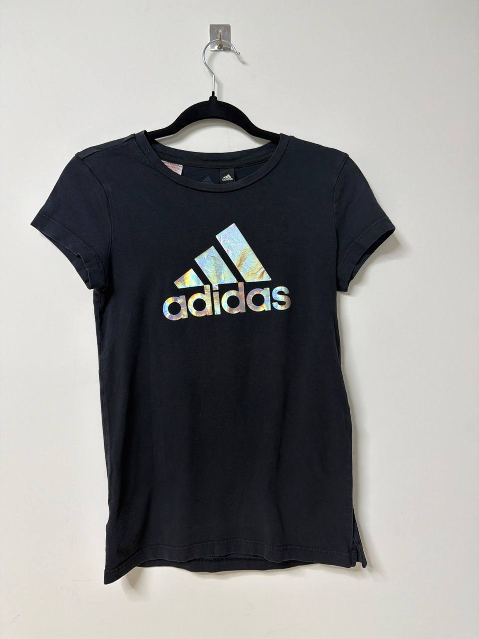 Adidas camiseta niña 13-14 años logo holográfico negra