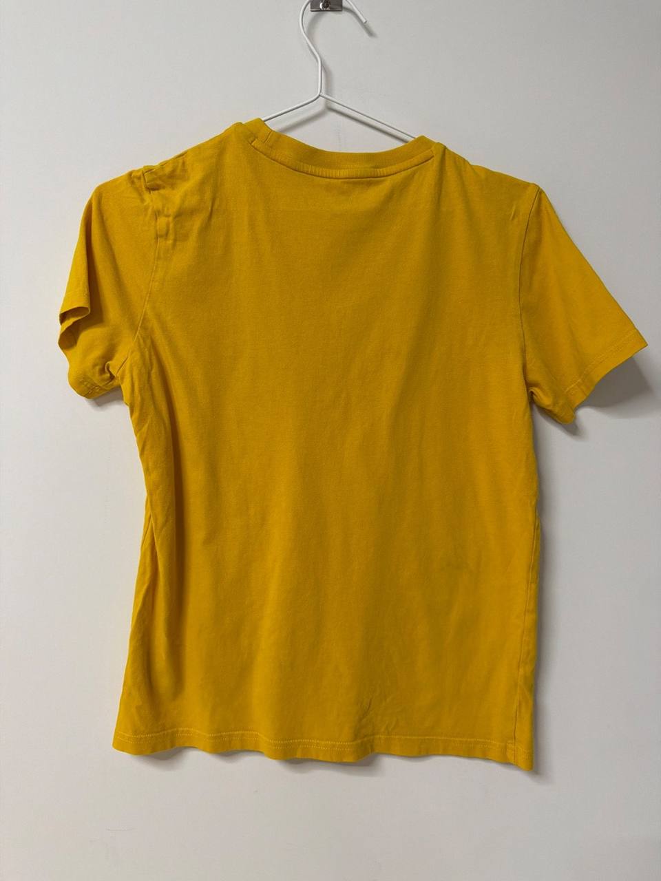Puma camiseta niño amarilla logo manga corta streetwear, amarillo — foto 2