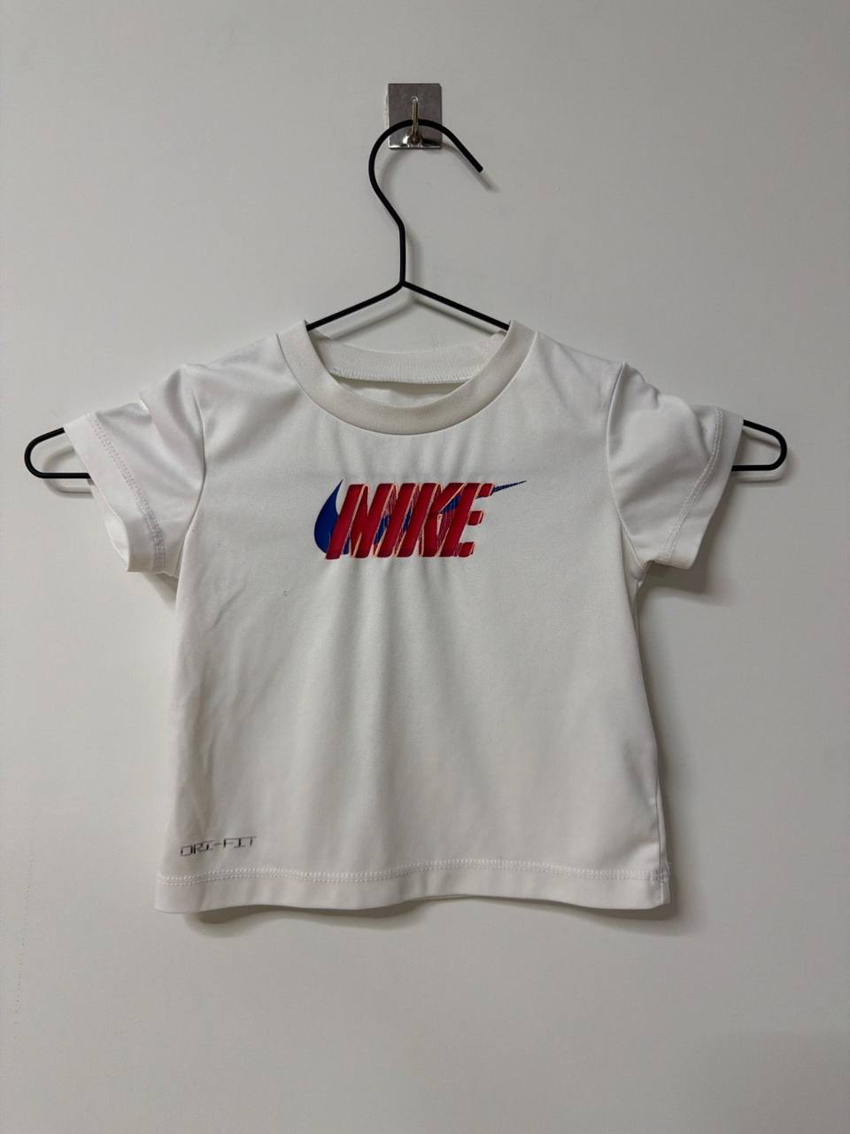 Nike Camiseta Bebé Niño Blanca Dri-Fit Logo Vintage