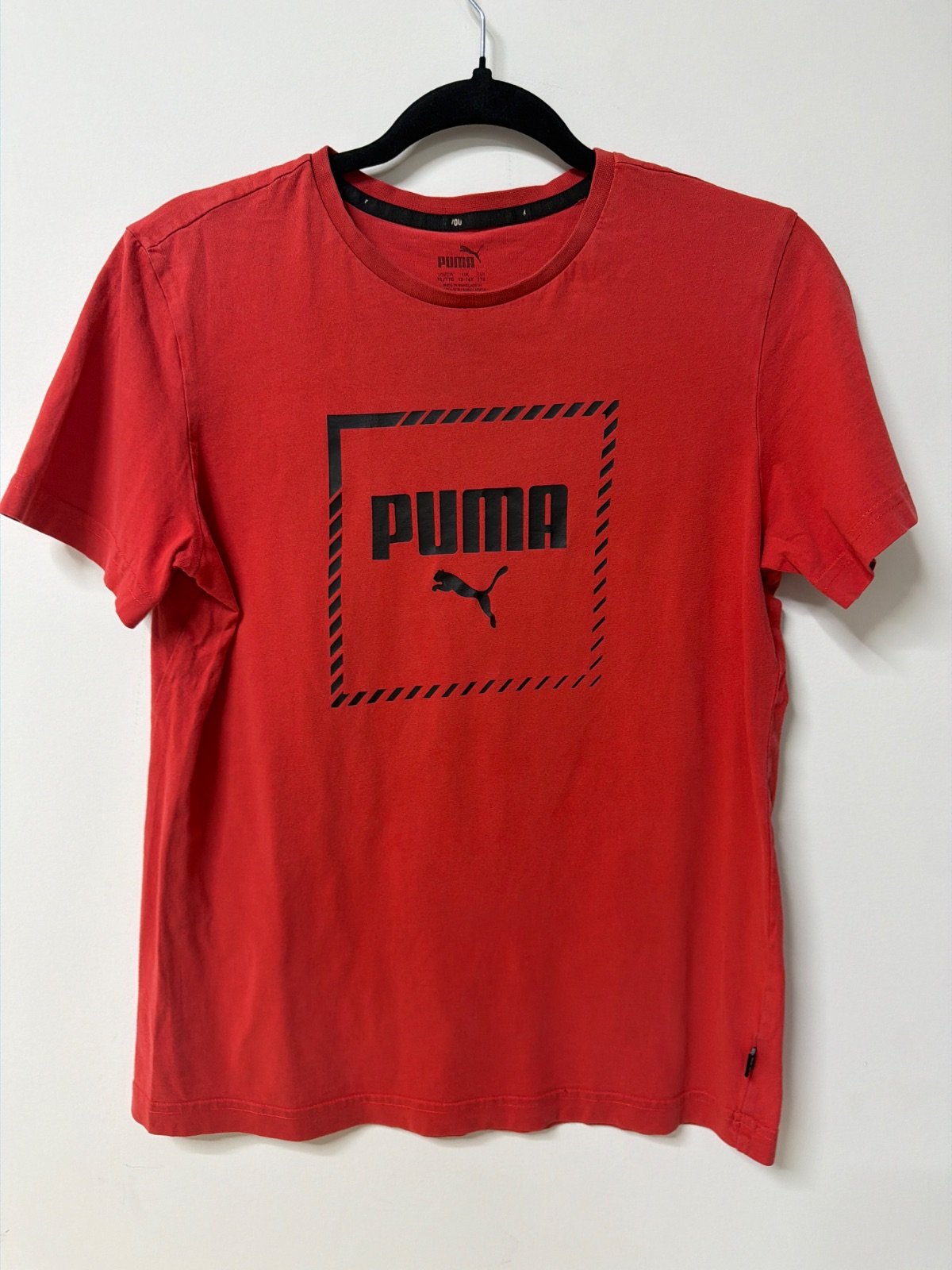 PUMA T-Shirt Red Big Logo Graphic Tee Sportswear