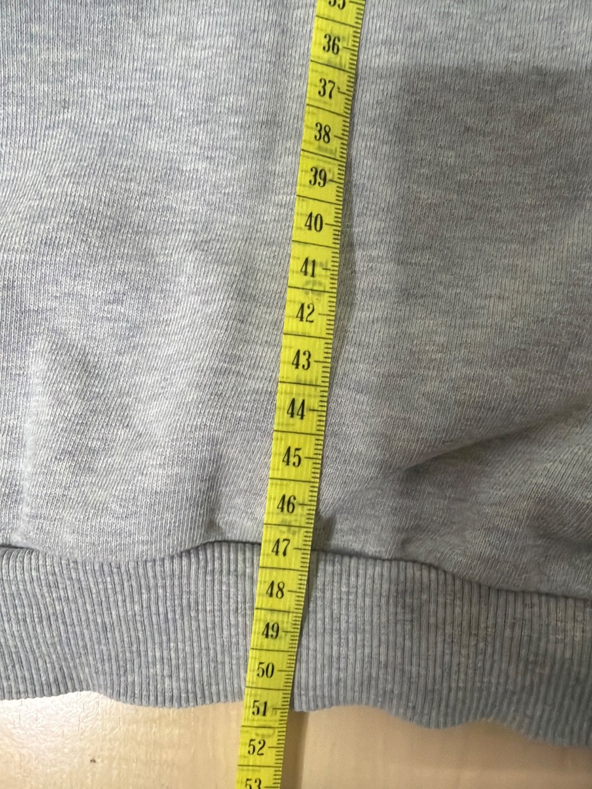 Guess sudadera capucha niño talla 10 gris negro amarillo neón — foto 7
