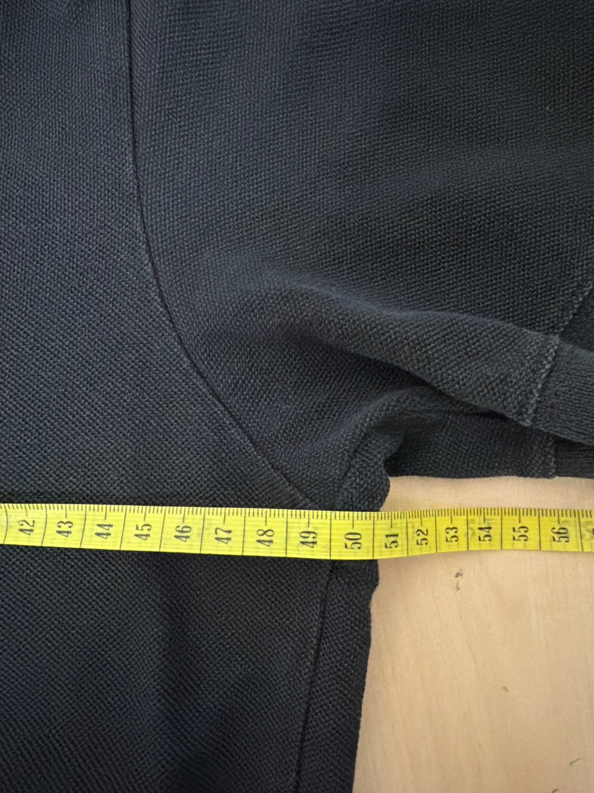 Nike polo negro talla M manga corta bordado streetwear — foto 5