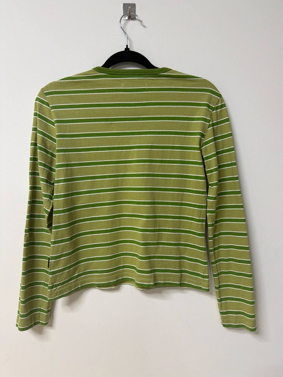 Camiseta Vintage Sergio Tacchini Rayas Verdes - Estilo Y2K / Baby Tee (Talla S) — foto 2