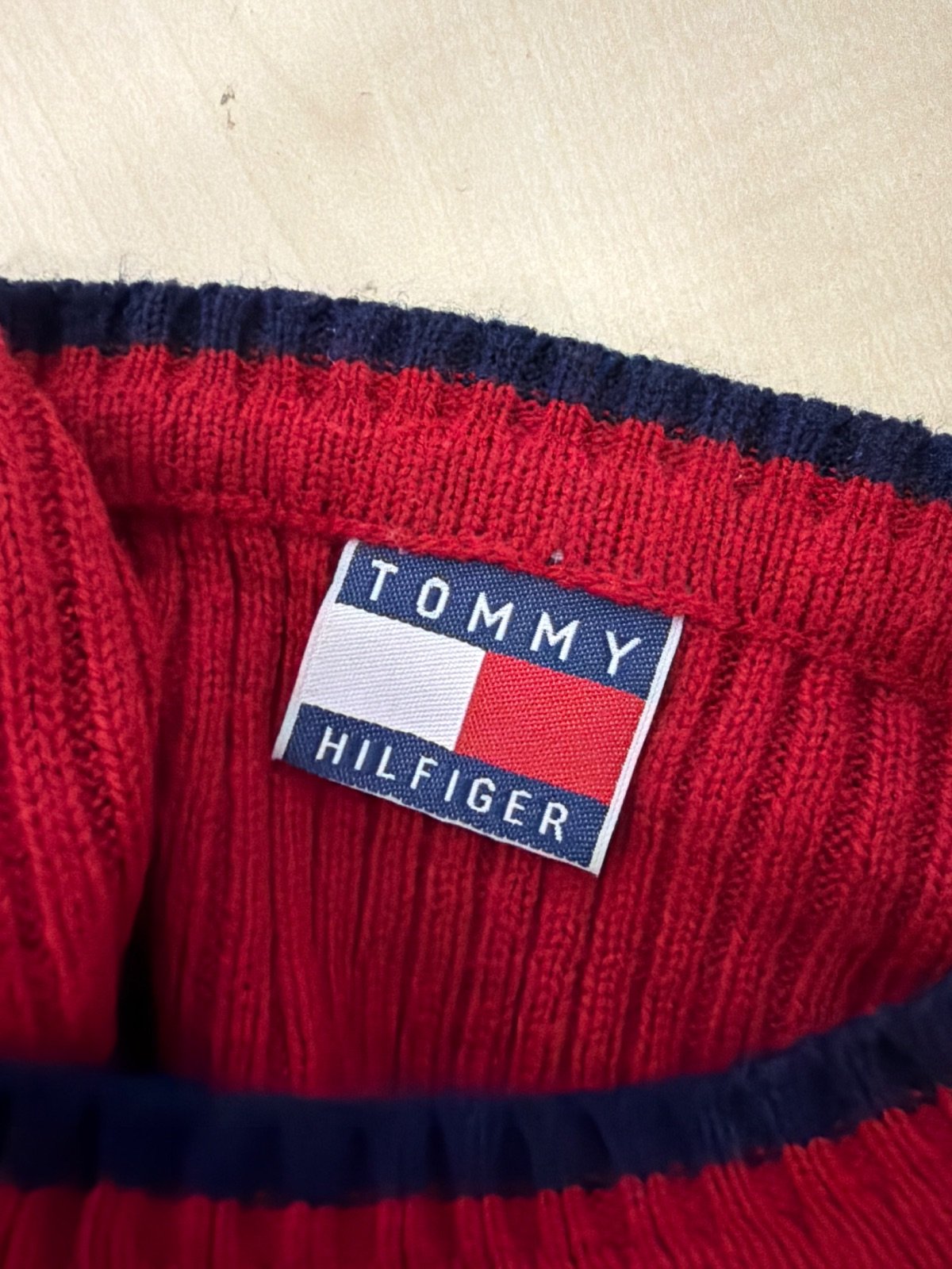 Chaleco de punto vintage Tommy Hilfiger Rojo - Estilo Old Money / Preppy — foto 3