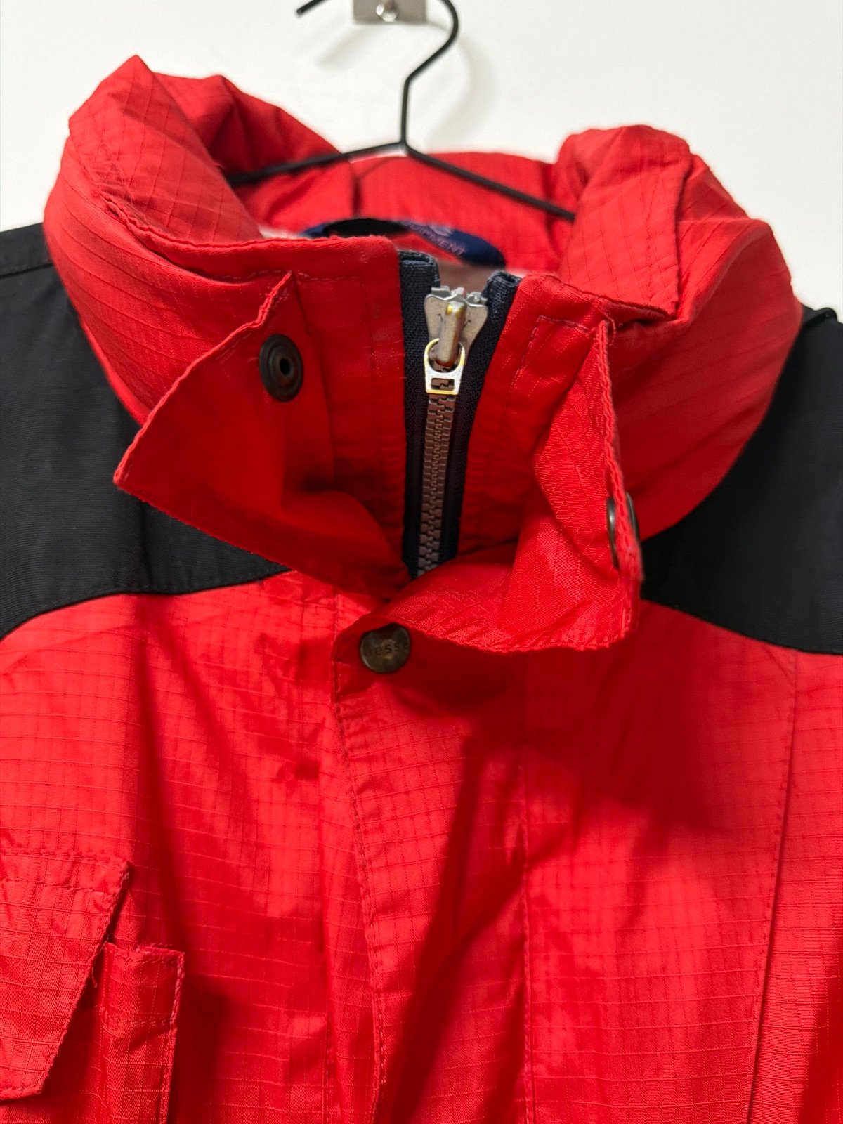 Aesse Vintage Ski Jacket Red Black Technical Windbreaker 90s Gorpcore — foto 3