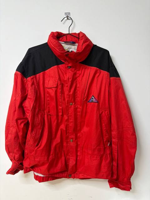 Aesse Vintage Ski Jacket Red Black Technical Windbreaker 90s Gorpcore