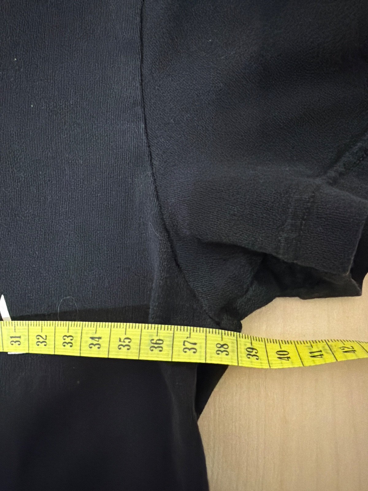 Camiseta de manga corta de Emporio Armani Underwear, color negro, con el logo EA bordado en el pecho. — foto 3
