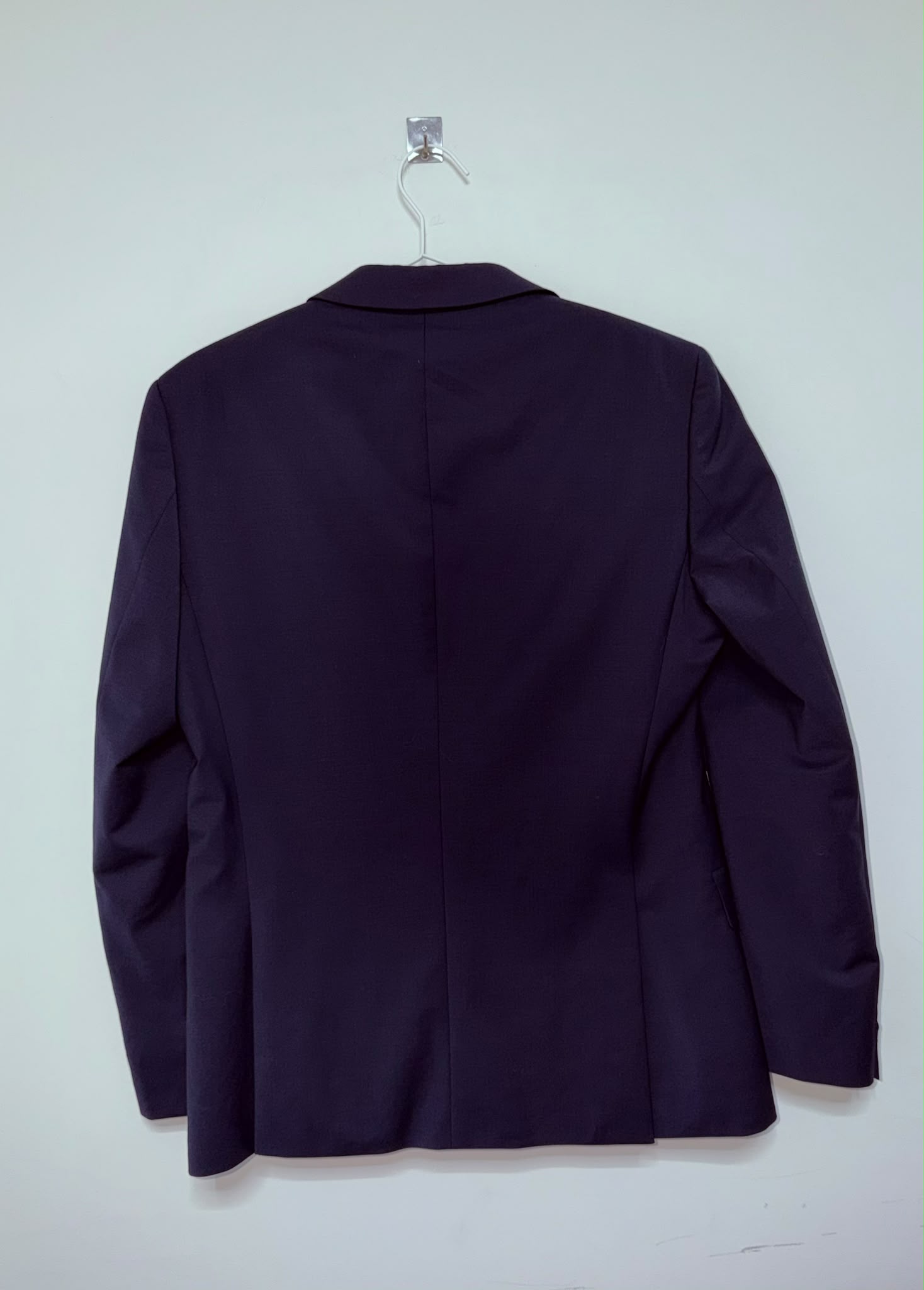 Americana HUGO Boss azul marino M/L Muy Buen Estado Clasica — foto 2