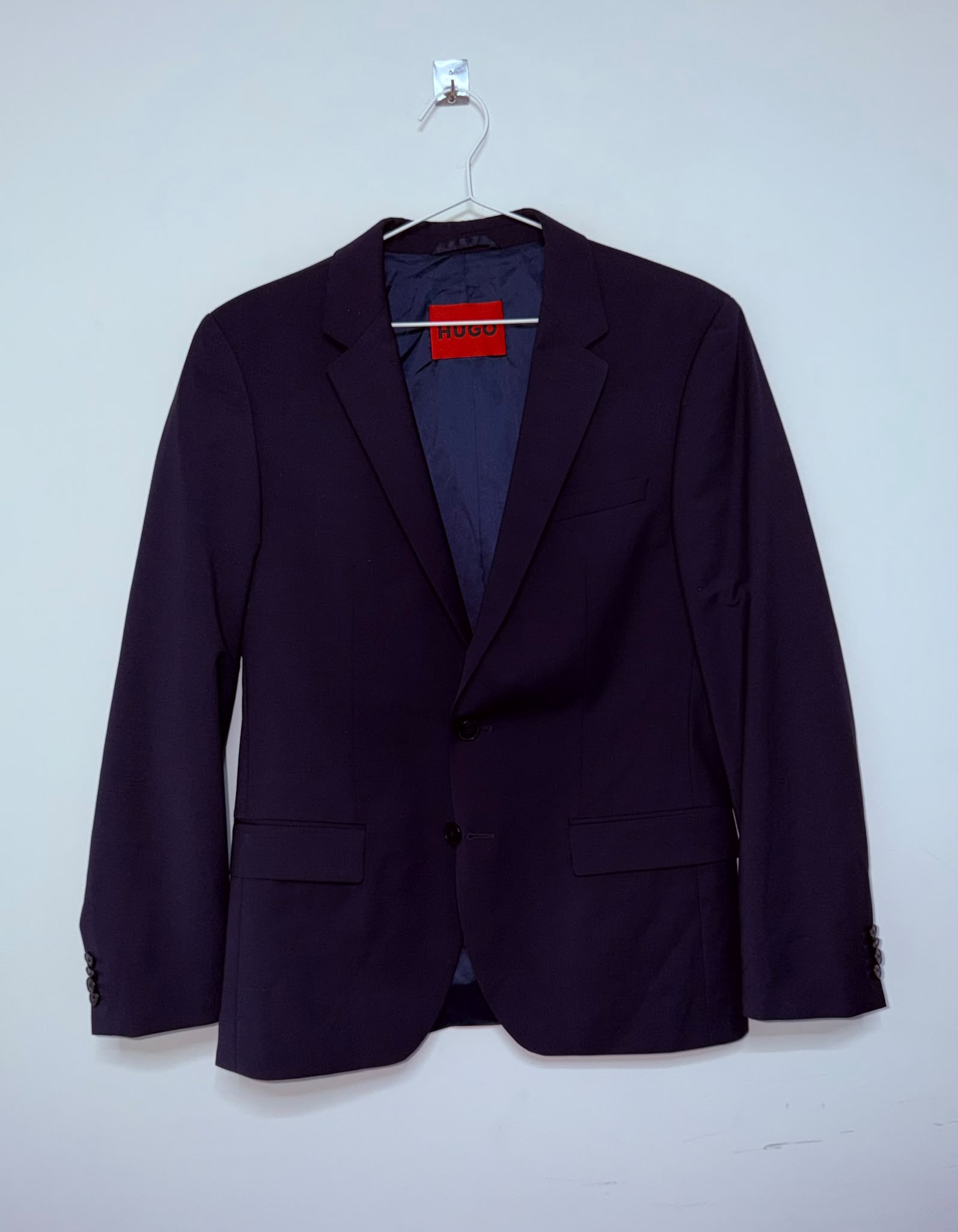 Americana HUGO Boss azul marino M/L Muy Buen Estado Clasica